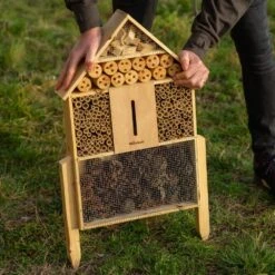 Woodside Standing Wooden Insect Hotel With Ground Stakes, Outdoor Bug/Bee House -Garden Mirth Sales Store 4LOPMKYVO2D