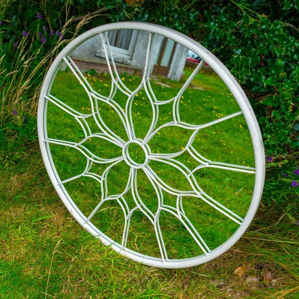 Woodside Yalding Decorative Round Outdoor Garden Mirror, Dia: 80cm 6 Woodside Yalding Decorative Round Outdoor Garden Mirror, Dia: 80cm - Image 4